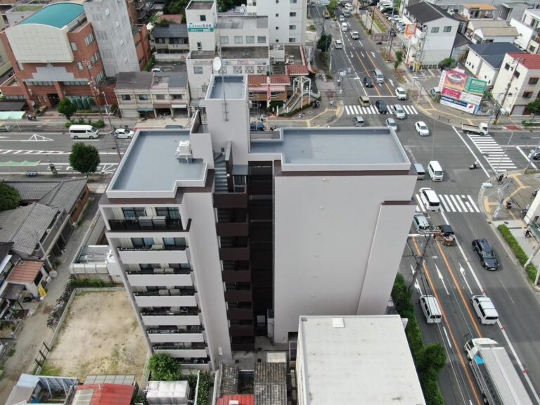 大阪府大阪市　8階建マンション　大規模修繕工事